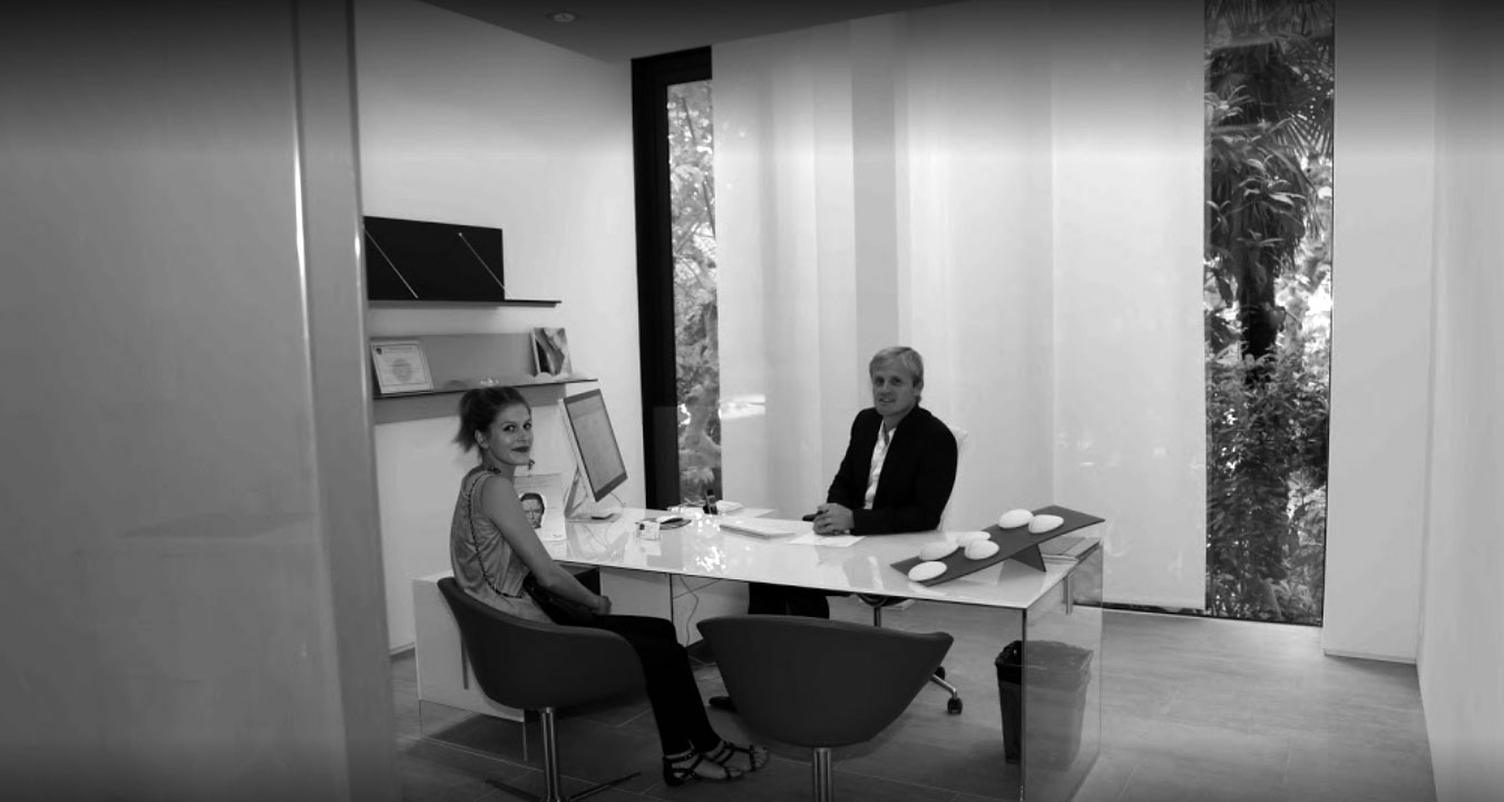 Consultation avec le Dr Frédéric Germain dans son cabinet du 43 boulevard Périer à Marseille